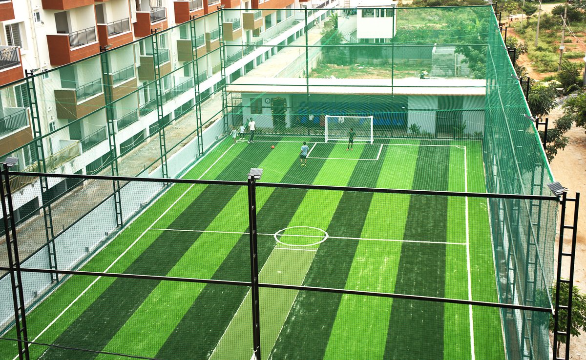 Aerial view of the full 8,000 sq ft ground